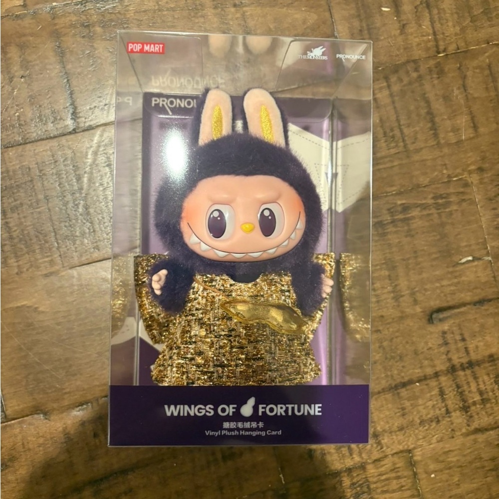 Authentic LABUBU x PRONOUNCE WINGS OF FORTUNE Vinyl Plush Hanging Card new